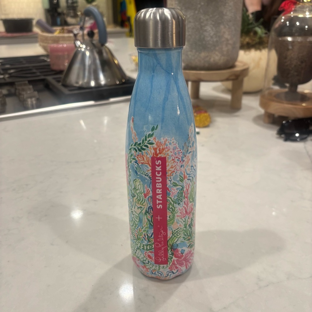 Starbucks x Lilly Pulitzer mermaid / coral patterned 17oz water bottle